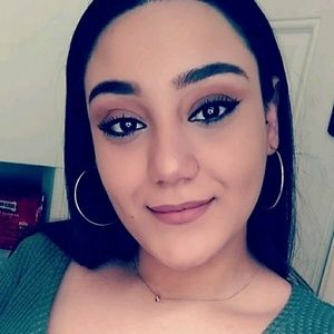 Meet your Posher, Destiny